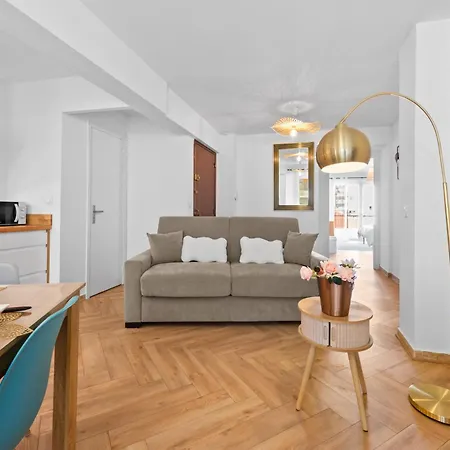 Coeur De - A 300m Des Plages - Parking - Fn Apartment Antibes